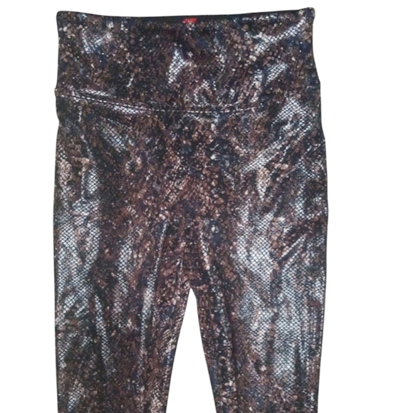 Spanx Faux Leather Snake Shine High Rise Leggings In Mocha Size XS - Picture 3 of 7